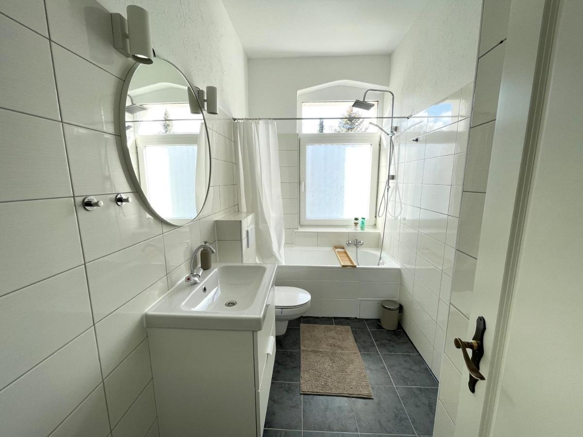 הנובר 75Qm - 3 Rooms - Free Parking - Mallibase Apartments מראה חיצוני תמונה
